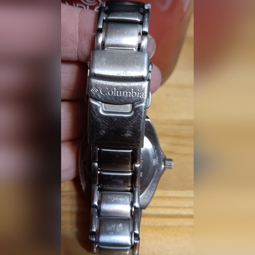 Columbia Watch. - Picture 3 of 3